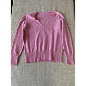 AKRIS  V-Neck Sweater in Ultra Fine 100% Italian Cashmere Rose Pink S/M